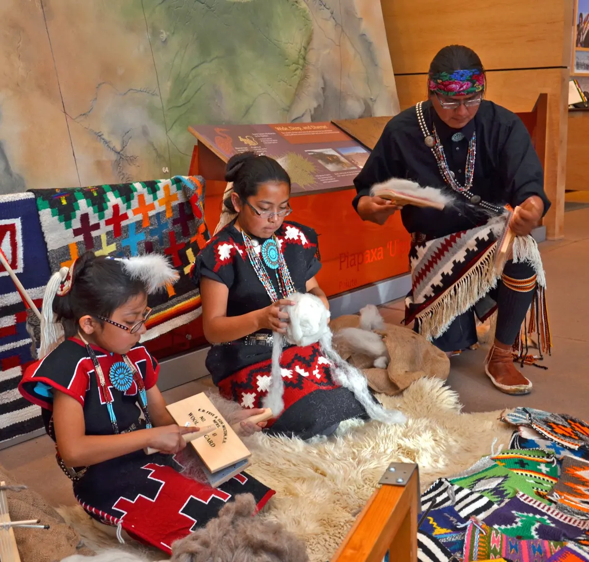 Cultural Demonstrator Series transitions to Grand Canyon Visitor Center for winter season
