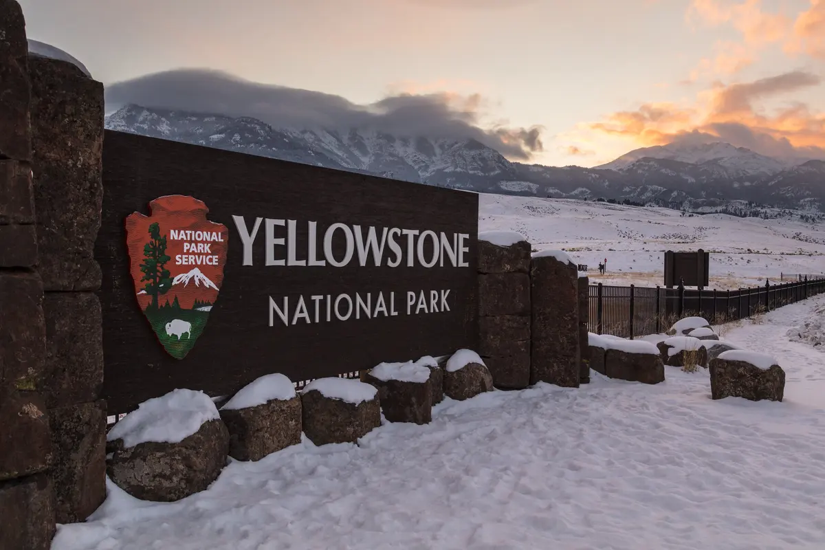 A winter sunset at the North Entrance in Gardiner, Montana. NPS / Jacob W. Frank