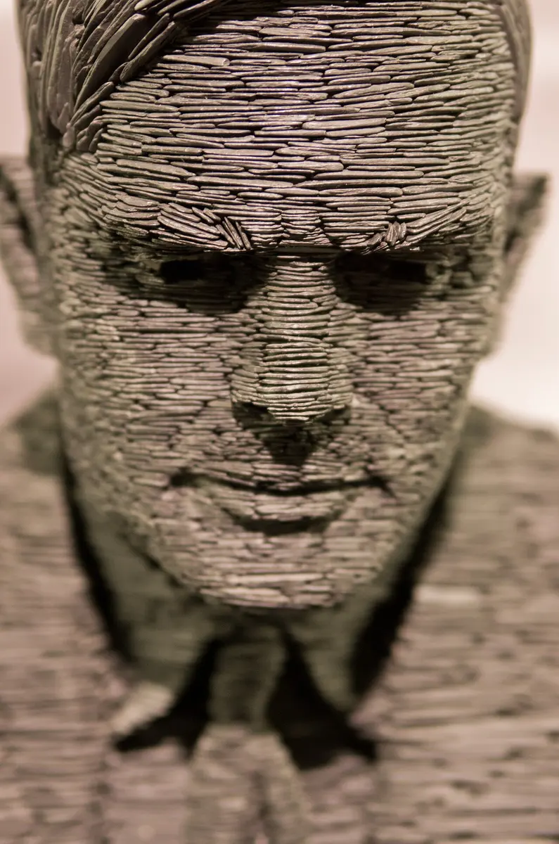 Statue of Alan Turing at Bletchley Park. Image: Antoine Taveneaux.