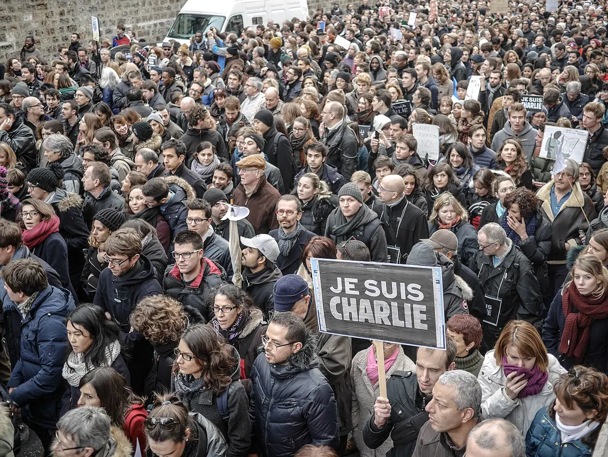 Marchers in Paris. Image: Yann Caradec.