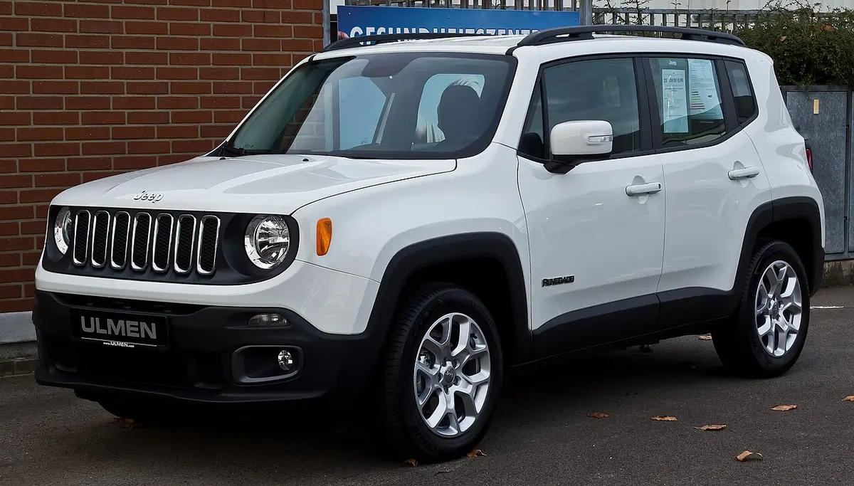 File photo: A Jeep Regenade seen parked in Düsseldorf, Germany. The recall in question affects some 2015 Jeep Regenades. Image: M 93.