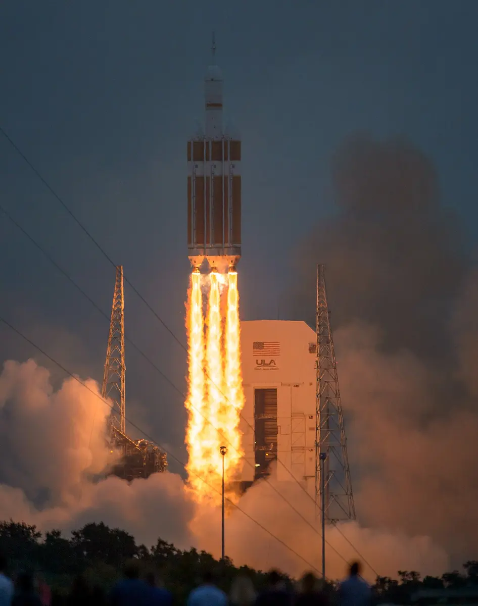 The United Launch Alliance Delta IV Heavy rocket with NASA’s Orion spacecraft mounted atop. Image: NASA/Bill Ingalls.