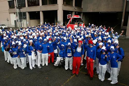 290 Smurfs during a previous record in San Francisco in May 2006.Image: Jesse Hull.
