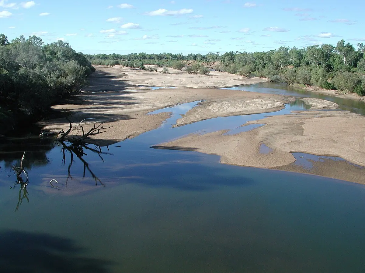 The Fitzroy River at Fitzroy Crossing on June 22, 2007. Image: Zamphuor.