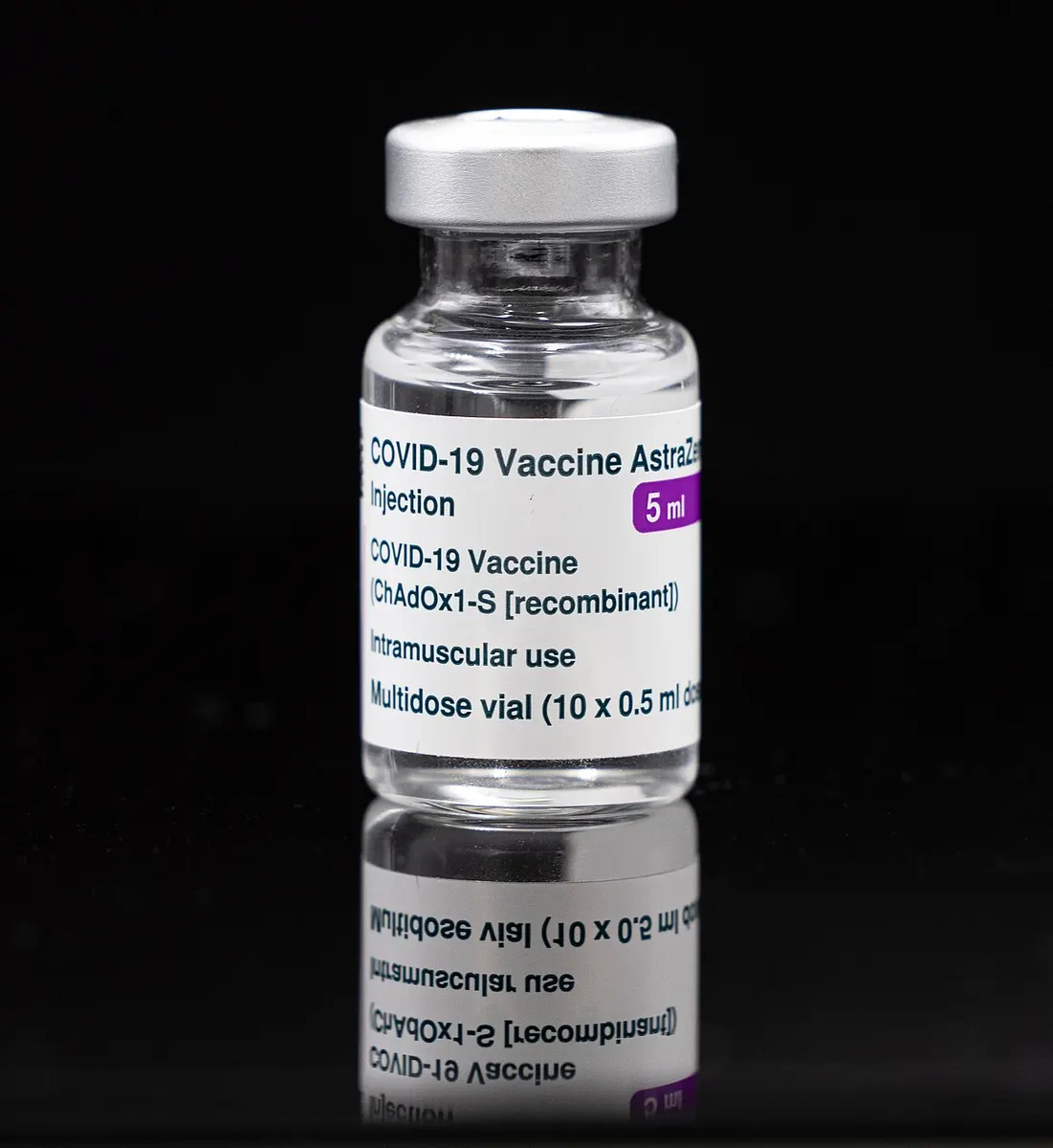 AstraZeneca COVID-19 vaccine.Image: User:Arne Müseler.