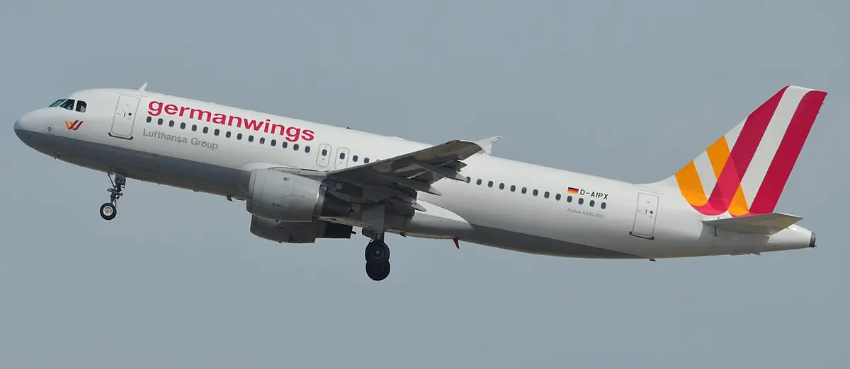 D-AIPX taking off from Barcelona Airport in May 2014.Image: Sebastian Mortier.