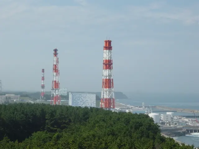 Fukushima Daiichi nuclear power plant in 2002 Image: KEI.