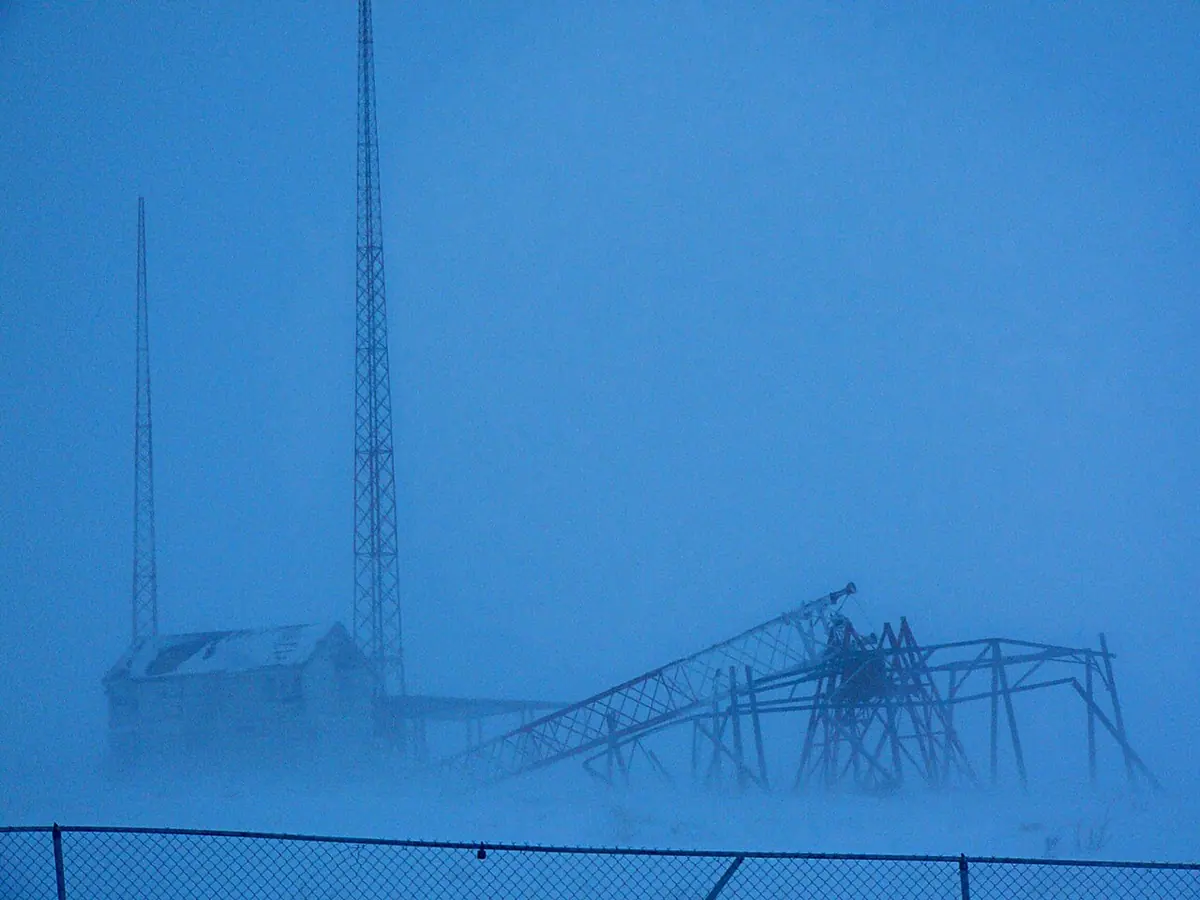 The damage from a 2004 snow storm Image: Ben Townsend.