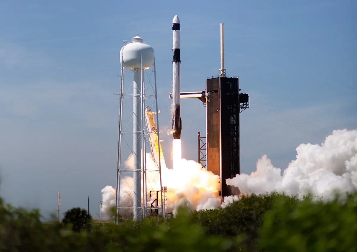 Axiom Mission 1 launching aboard a Falcon 9 in April, en route to the ISS. Image: NASA/Joel Kowsky.