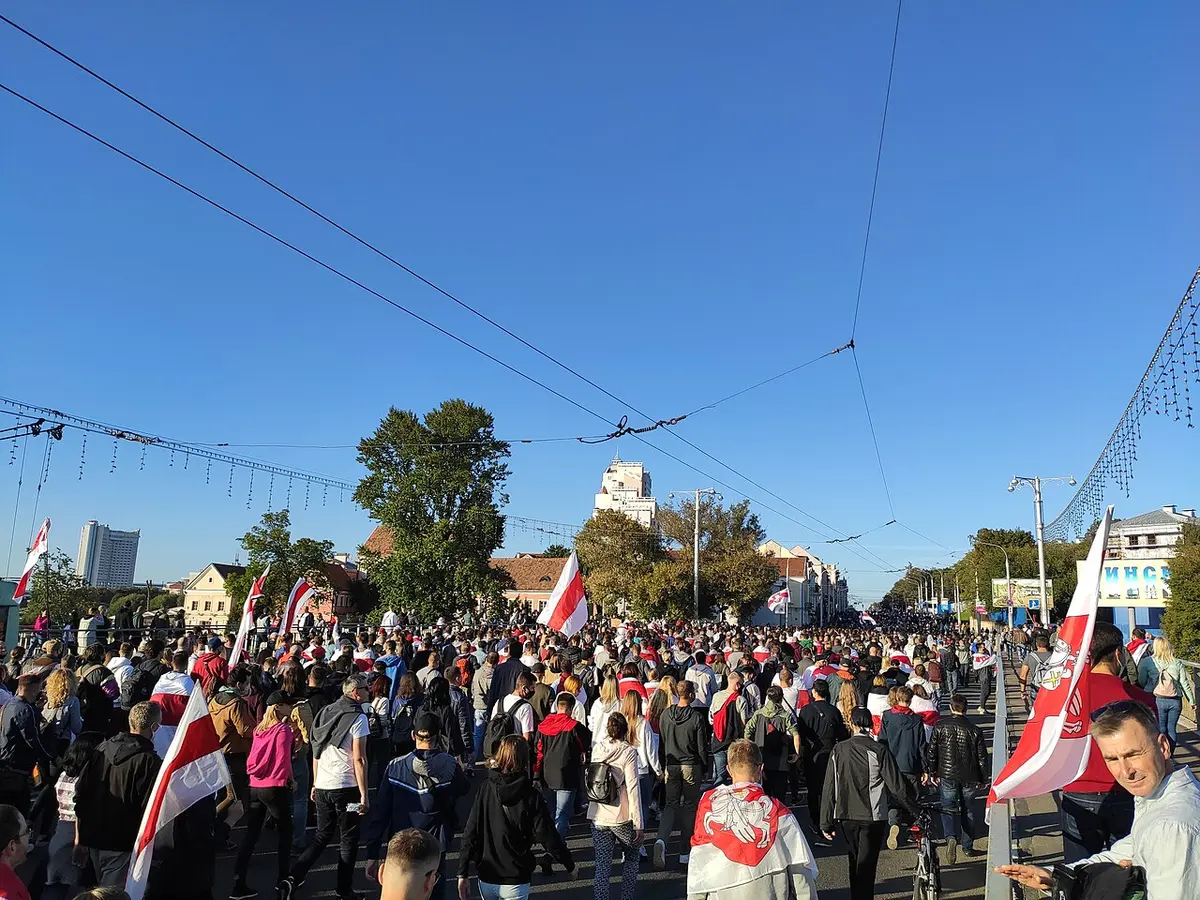 Protest in Minsk against Belarusian president Alexander Lukashenko on September 20, 2020 after the controversial August election. Image: User:Palsciuk.