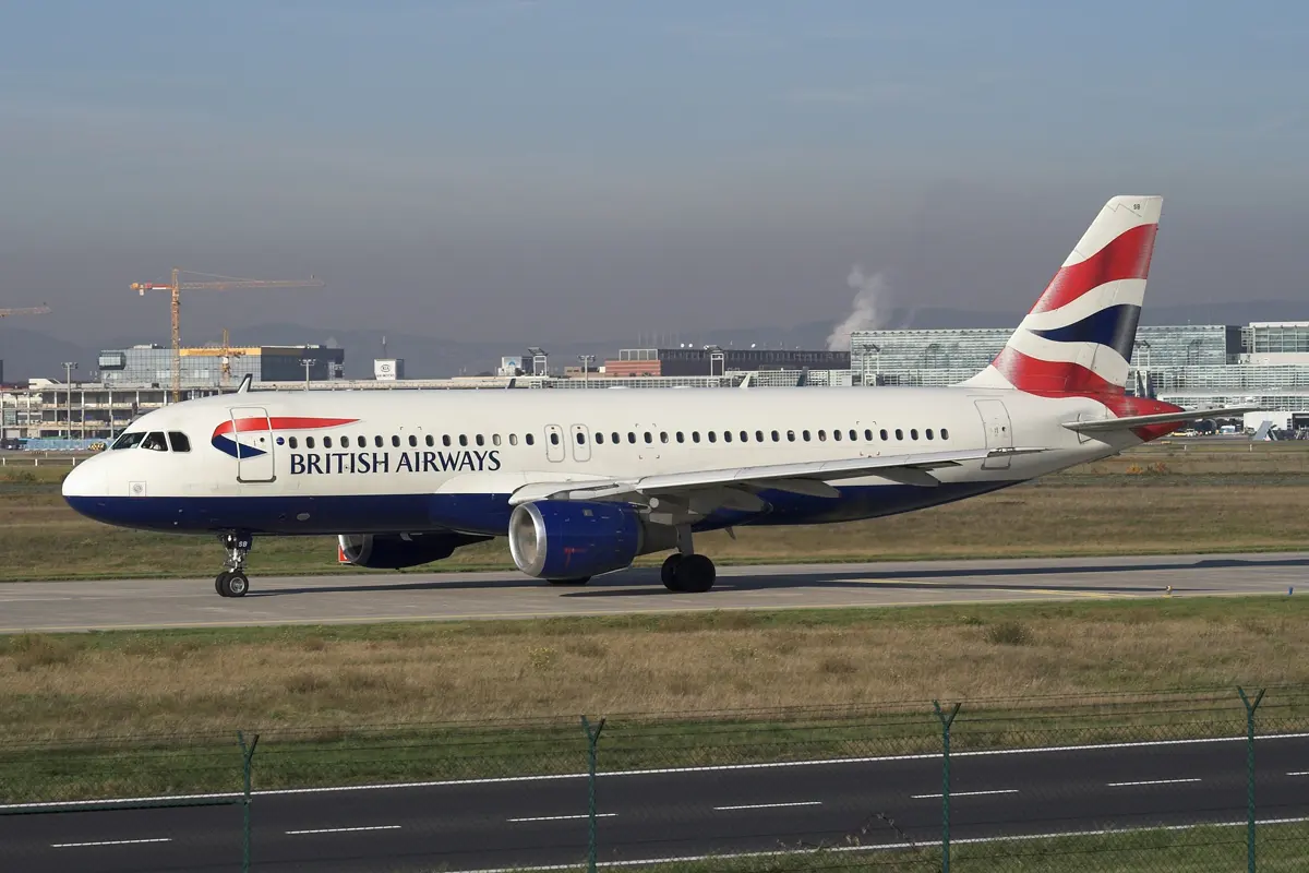A British Airways Airbus A320-100 Image: Juergen Lehle (albspotter.eu).