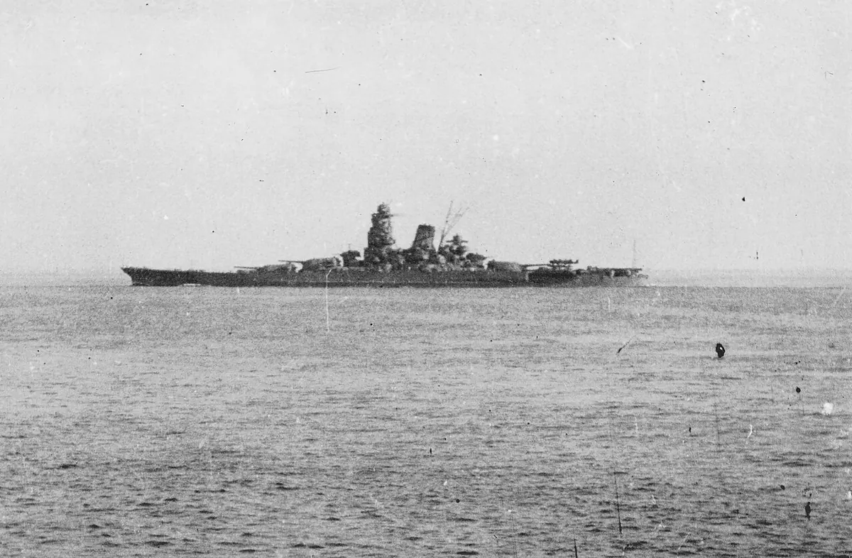 Mushashi near Brunei, heading to the battle.Image: Tobei Shiraishi.