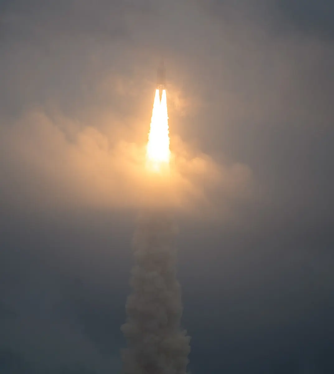 The launch of the telescope on the Ariane 5 launch vehicle.Image: NASA/Bill Ingalls.