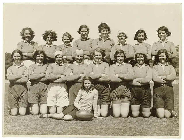 A women's rugby team from Australia in the 1930s Image: Sam Hood.