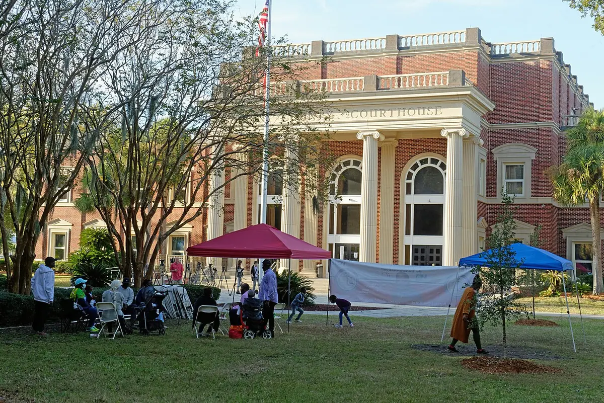 Protestors gathering outside the courthouse on November 10, 2021 during the trial of the three accused of the February 23, 2020 murder of Ahmaud Arbery. Image: Jud McCranie.