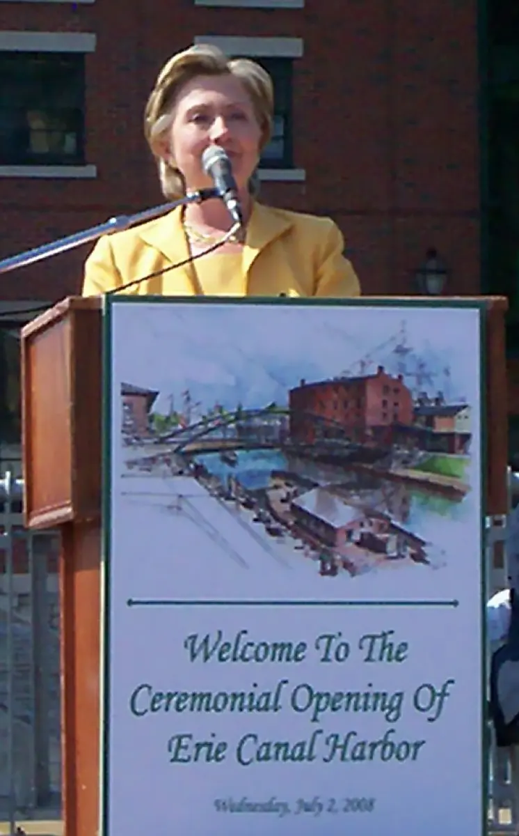 Clinton speaking at the ceremony. Image: Jason Safoutin.