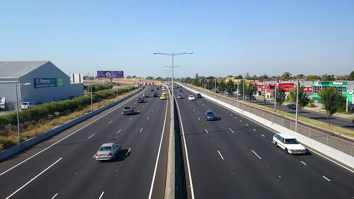 A view of the Tullamarine Freeway, one of the motorways these cars will be tested on.Image: Bidgee.