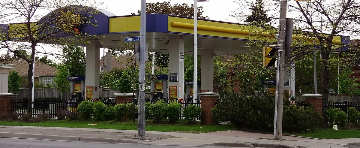 A Sunoco station in Toronto, Ontario.