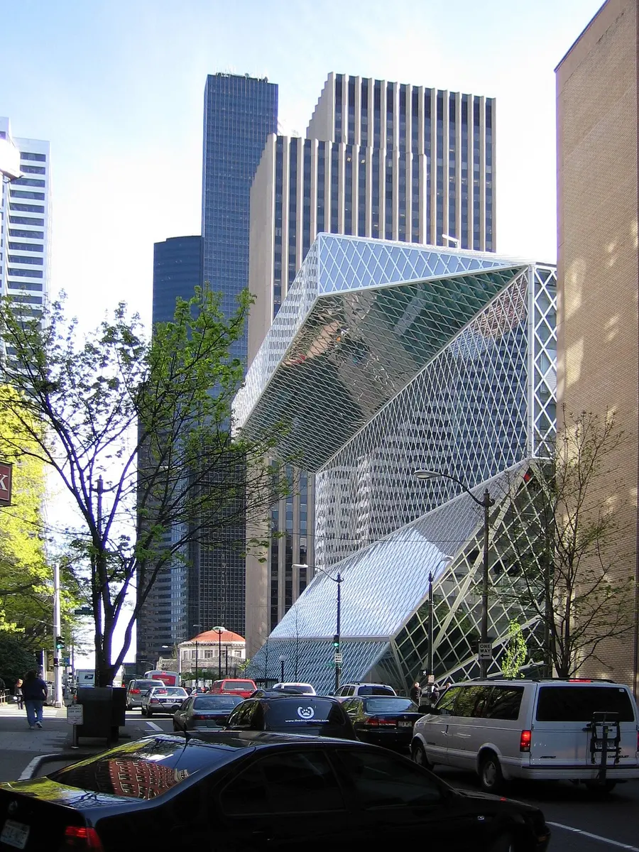 The Seattle Central Library, designed by Rem Koolhaas Image: DVD R W.