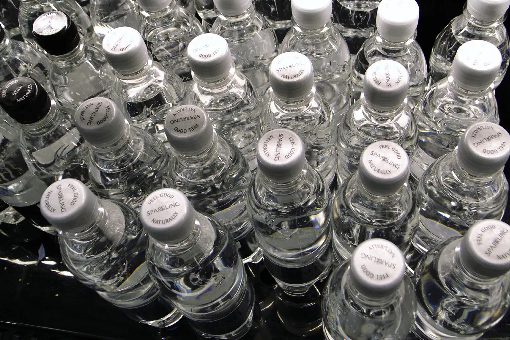 Bottled waterImage: saw2th.