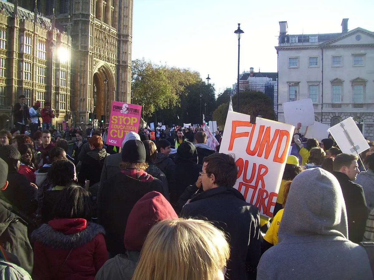 Students protesting outside the UK parliament in November. Image: BillyH.