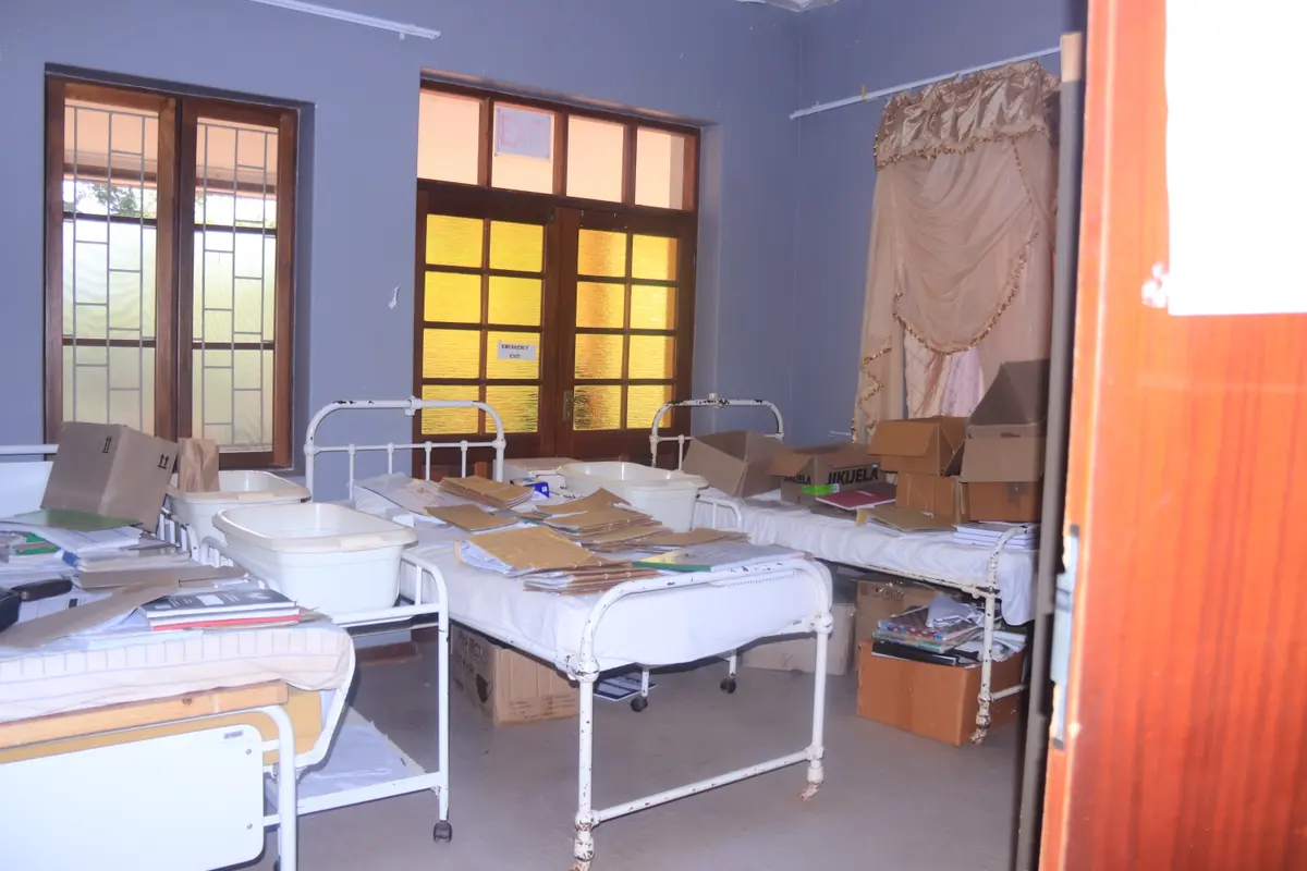 The Valdezia Clinic’s maternity room in December 2024 with beds covered in boxes and patient files. Archive photo: Thembi Siaga