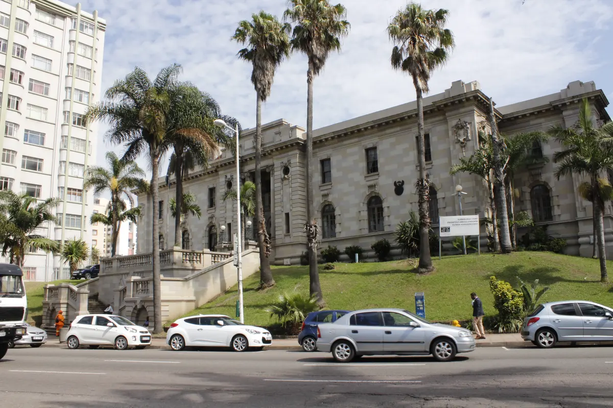 The Durban High Court has terminated an abusive father’s parental rights and responsibilities after he made no attempt to see his teenage son for a decade. Archive photo: Nomfundo Xolo.